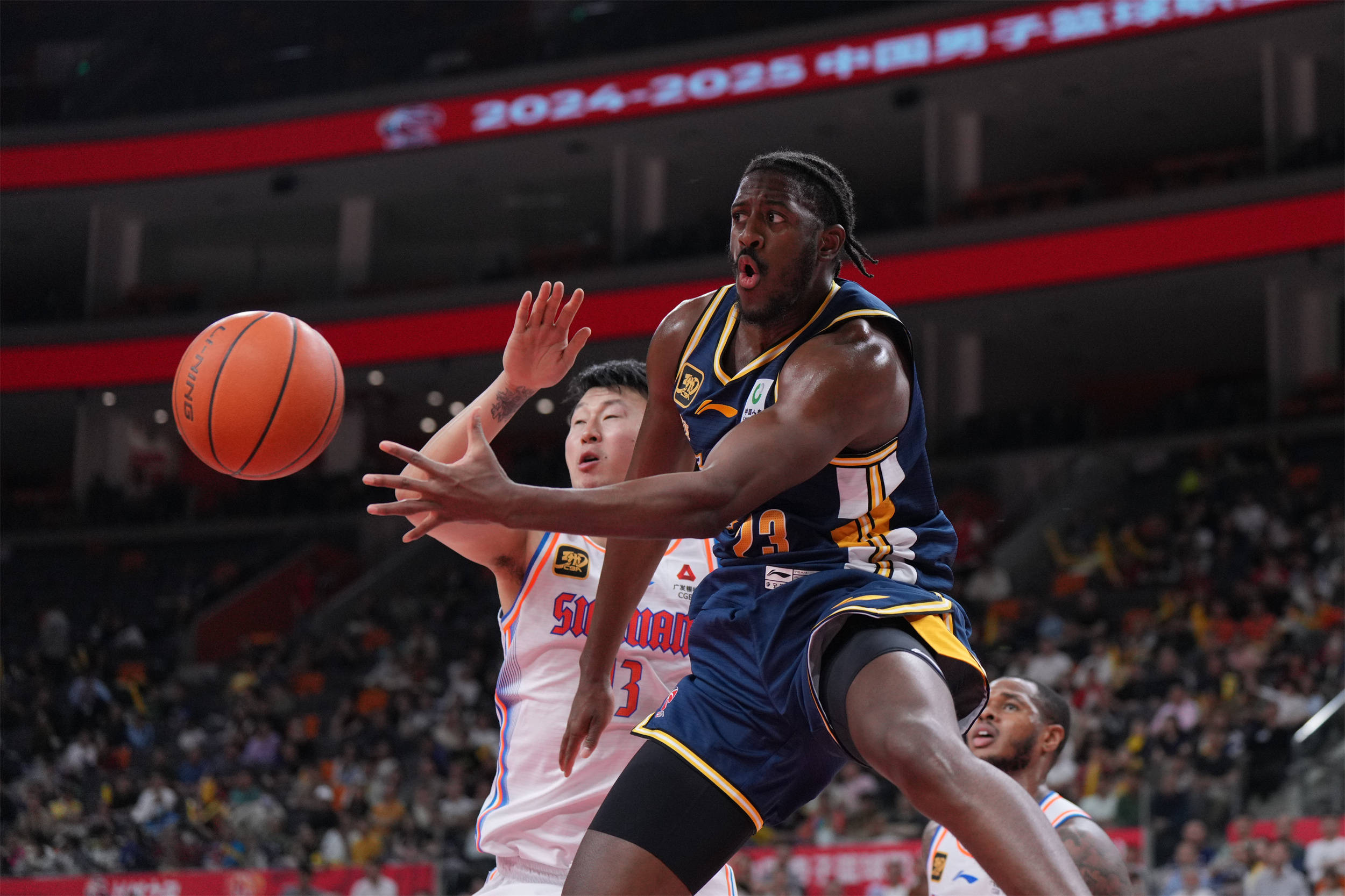 广东队在今日的比赛中表现出色，获得胜利