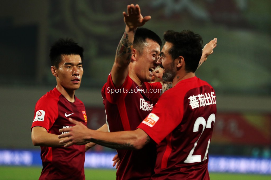 权健客场惨败，充满考验！