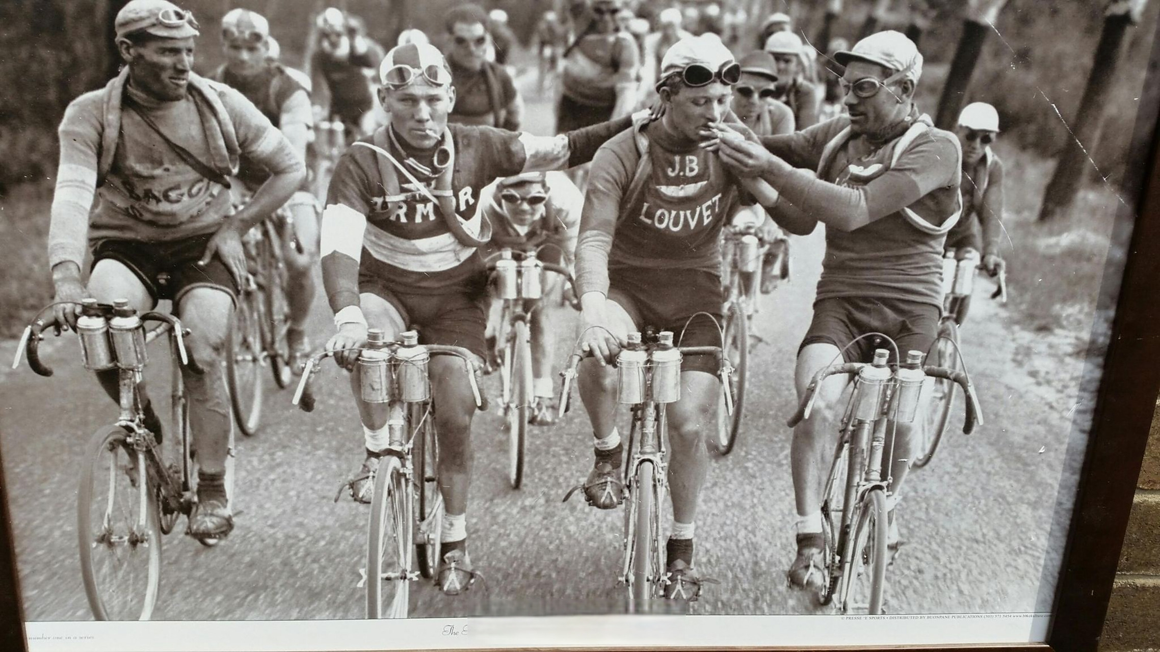 比利时自行车骑手完成完美突围 比利时自行车骑手完成完美突围