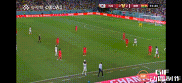 前场球员连入两球,效力突出 前场球员连入两球,效力突出