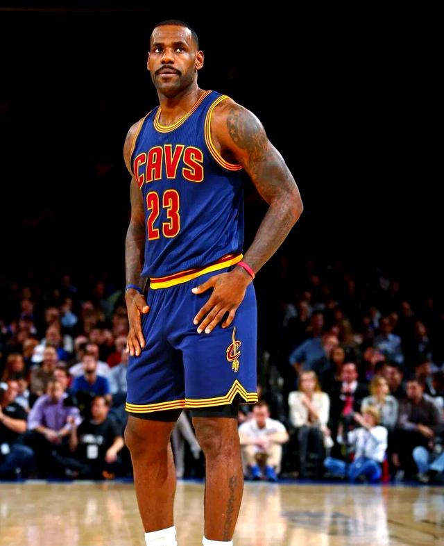 洛杉矶湖人轻取西班牙男篮，勒布朗·詹姆斯开启传奇时刻激烈交锋四强赛，技惊四座的简单介绍