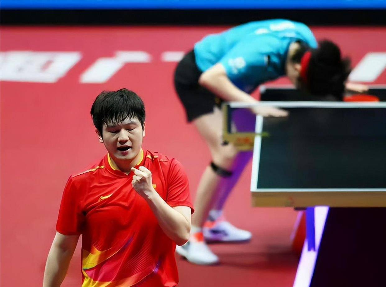日本队逆转韩国队,樊振东点燃赛场 日本队逆转韩国队,樊振东点燃赛场