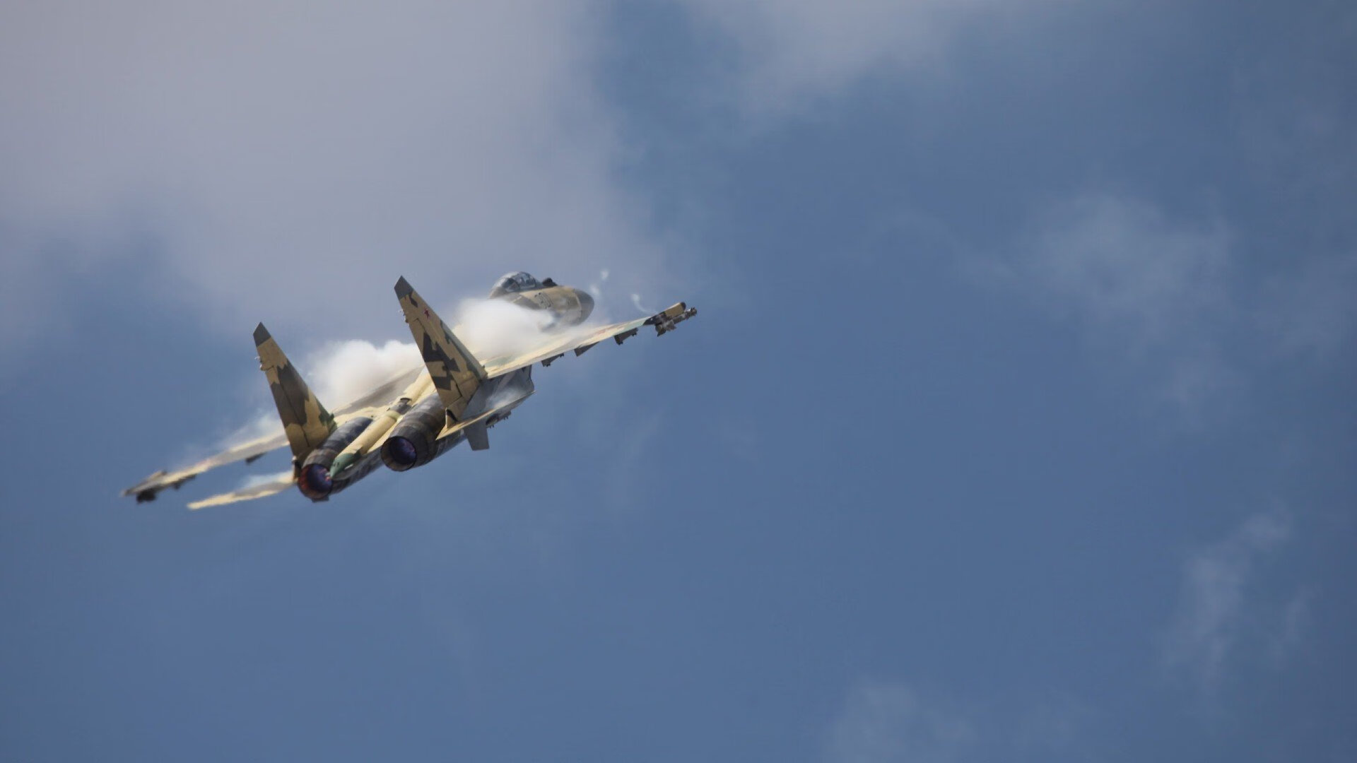 一场凌晨的德比,三亿人的共鸣,从伊斯坦布尔奇迹到中国足球的独家记忆