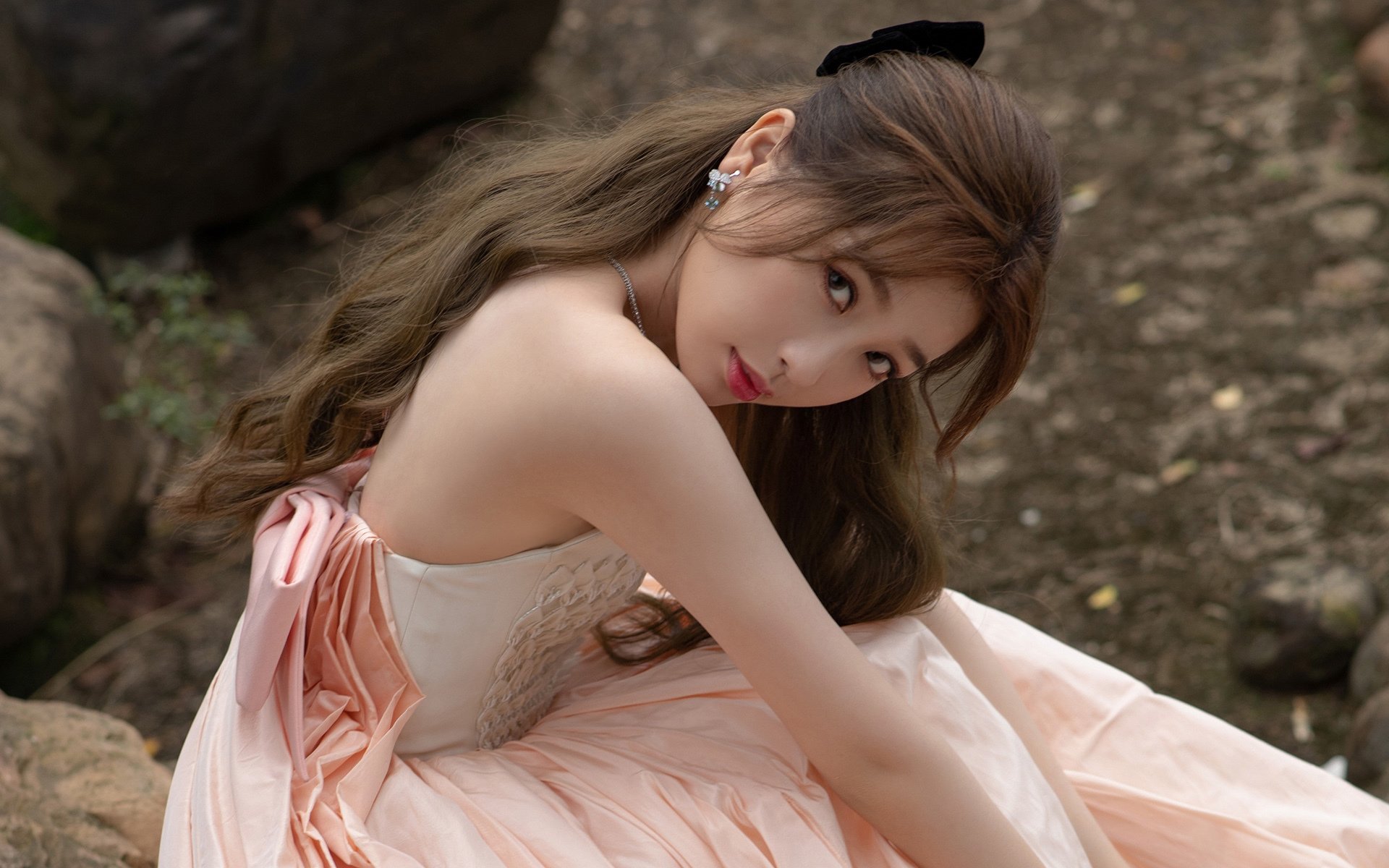 王朝铁骑冲垮魔法之城,当淬火的乔治成为破局之钥